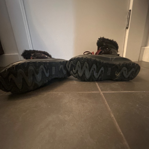 Women winter boots - Picture 10 of 10